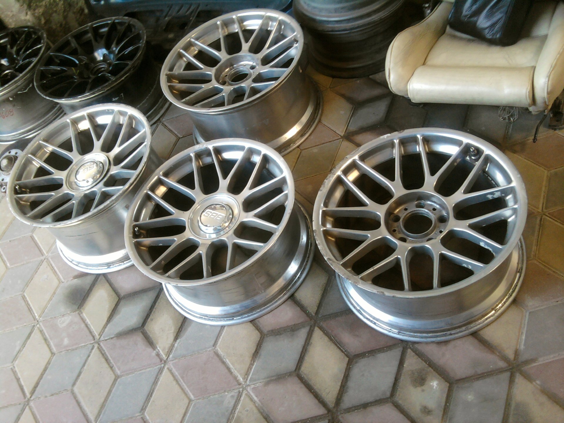 купив диски BBS R18 1