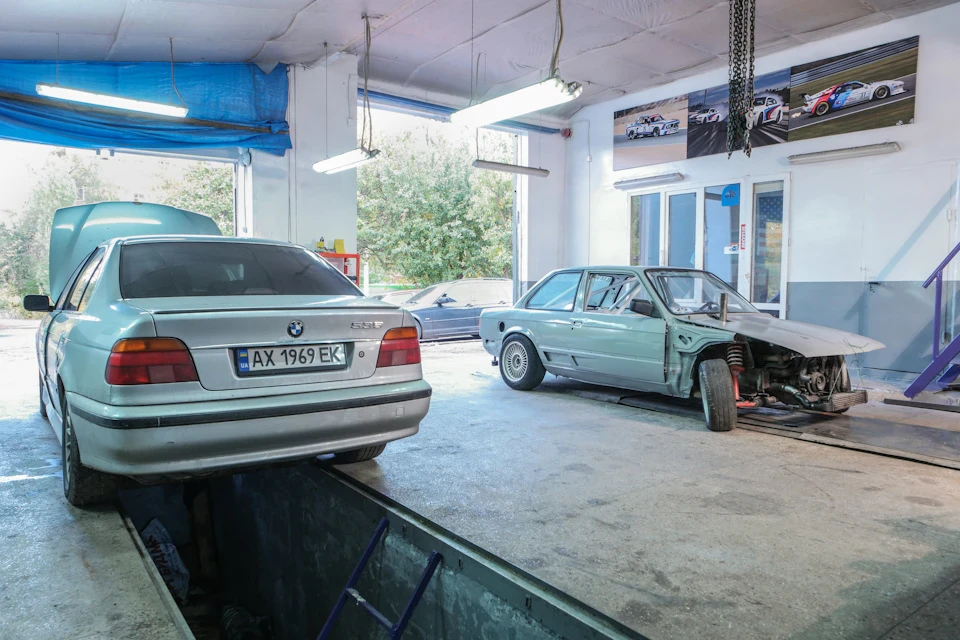 Друзі, відкрив BMW SERVICE у Харкові