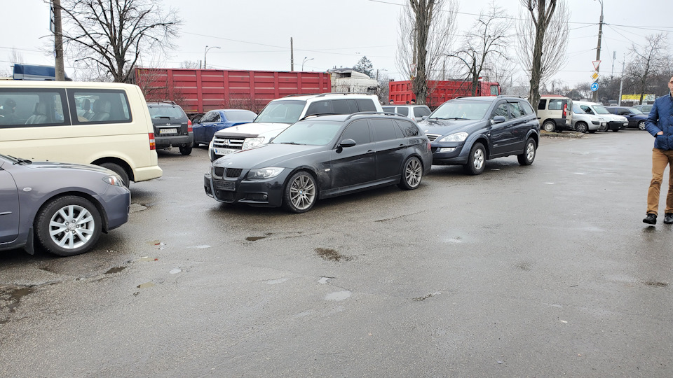 Пропозиція руки та номера 1