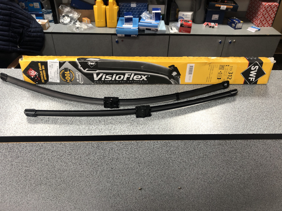 Заміна склоочисників SWF VisioFlex 4