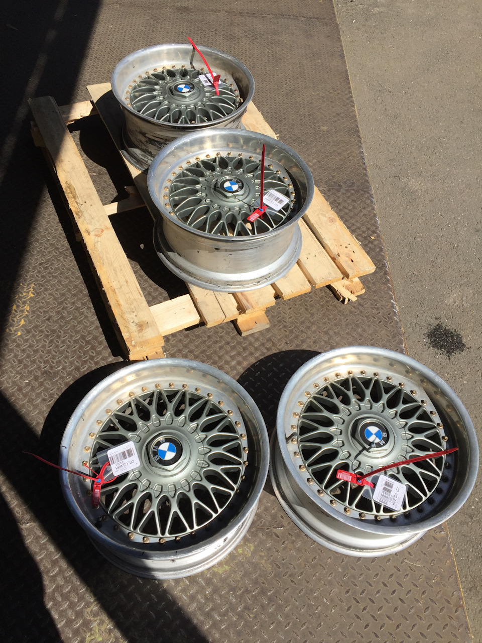 диски BBS RC 090 і різаючи 195/40/17 1