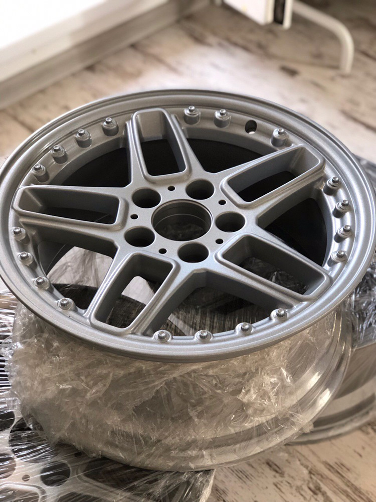 Підготовка та продаж дисків AC Schnitzer 5