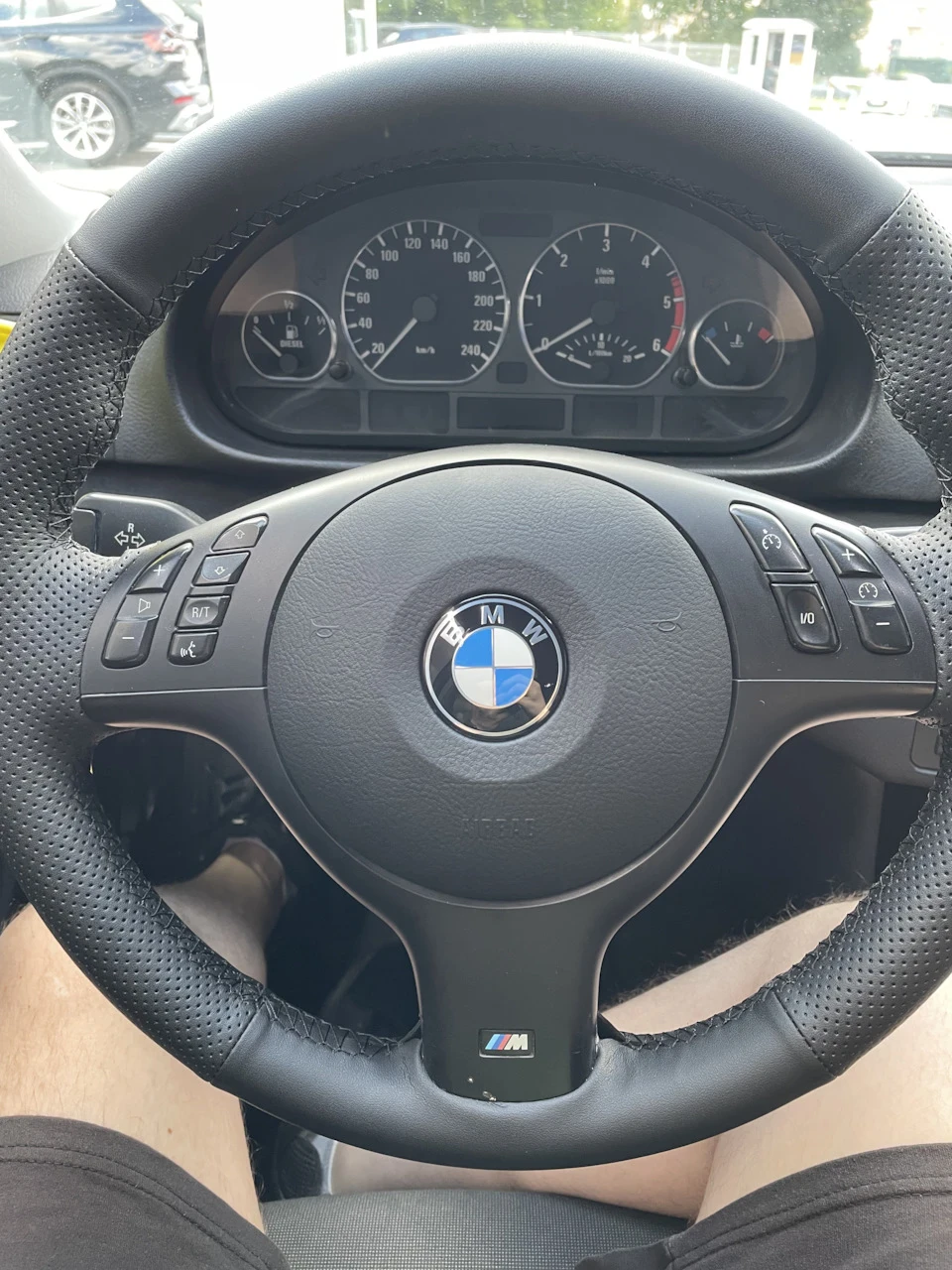 Тех акція bmw