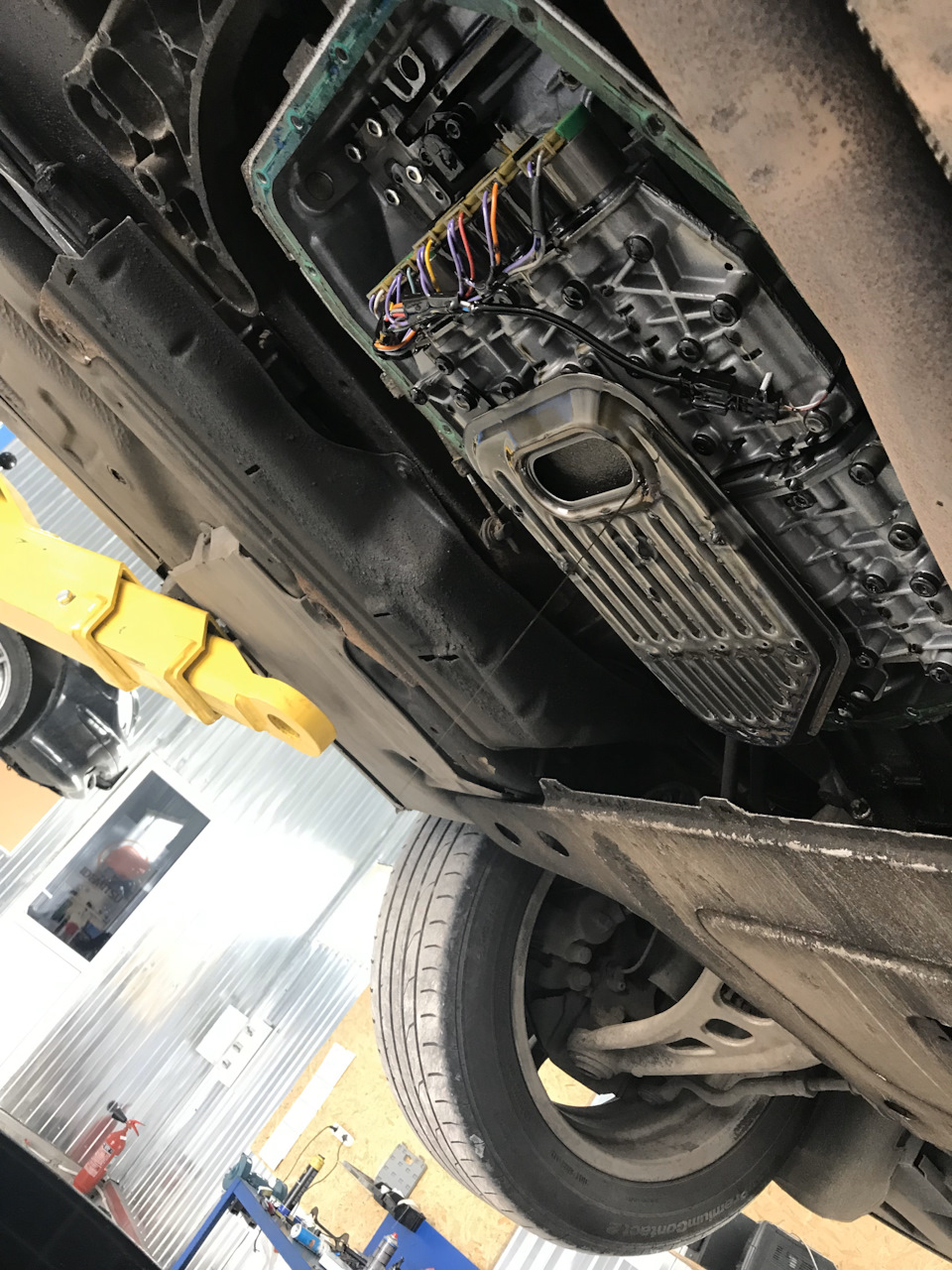ТО та заміна масла в АКПП ZF 5hp19 1