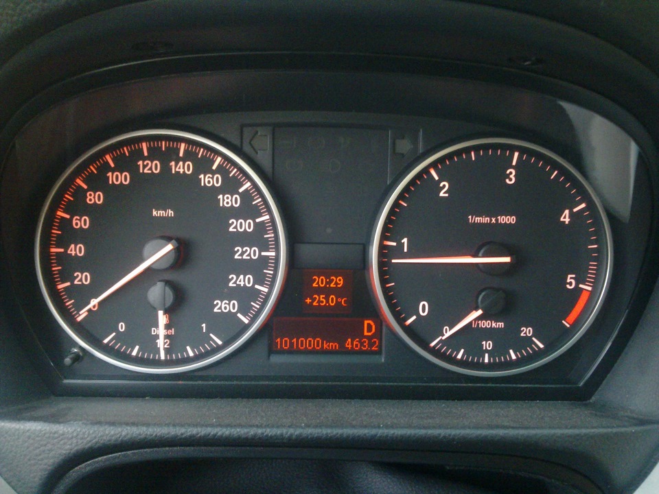 101 000 1