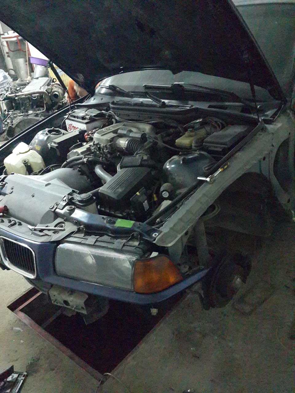 Губа Golf 3 на BMW e36 2