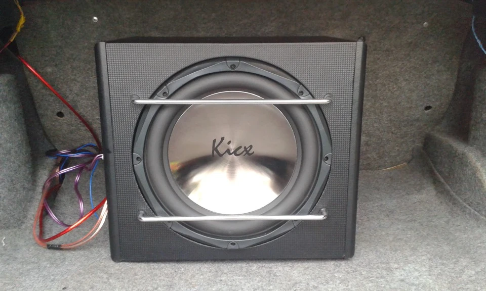 Сабвуфер Kicx ICQ 301BPA