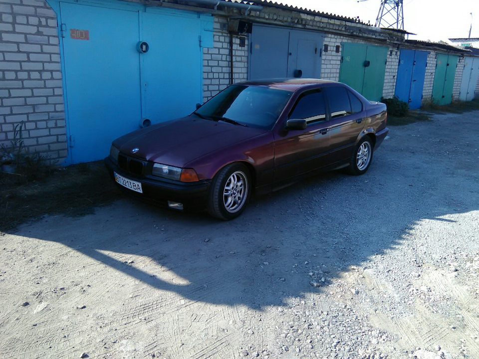Продается BMW E36 320 2