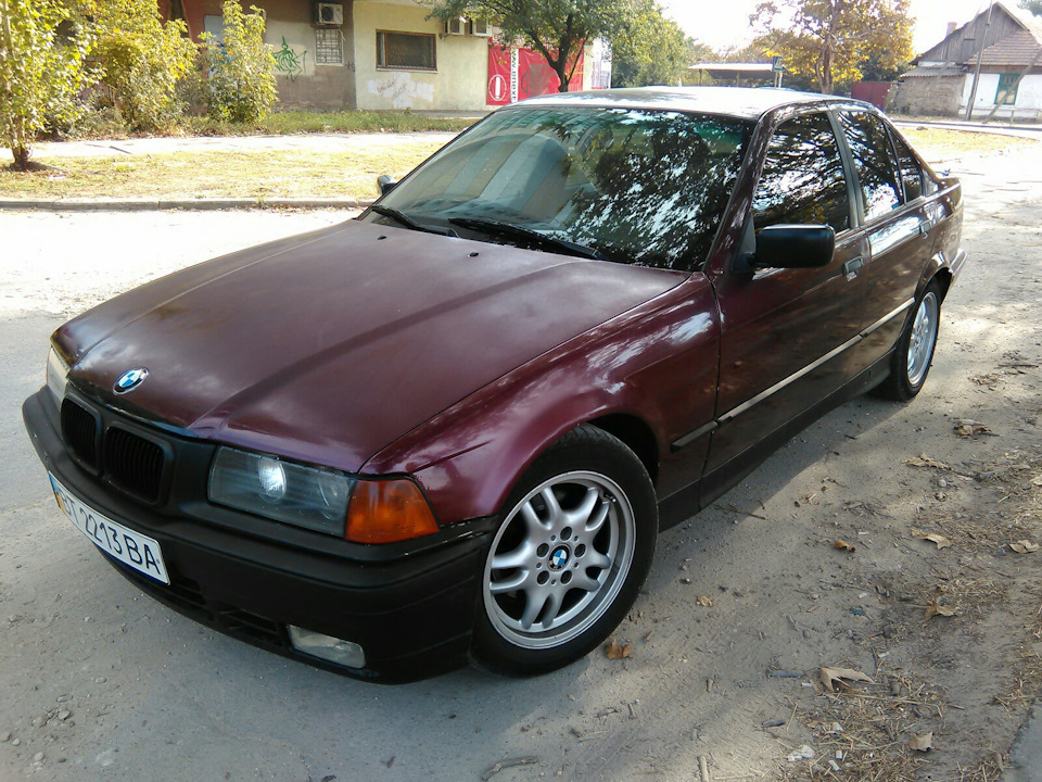 Продается BMW E36 320 1