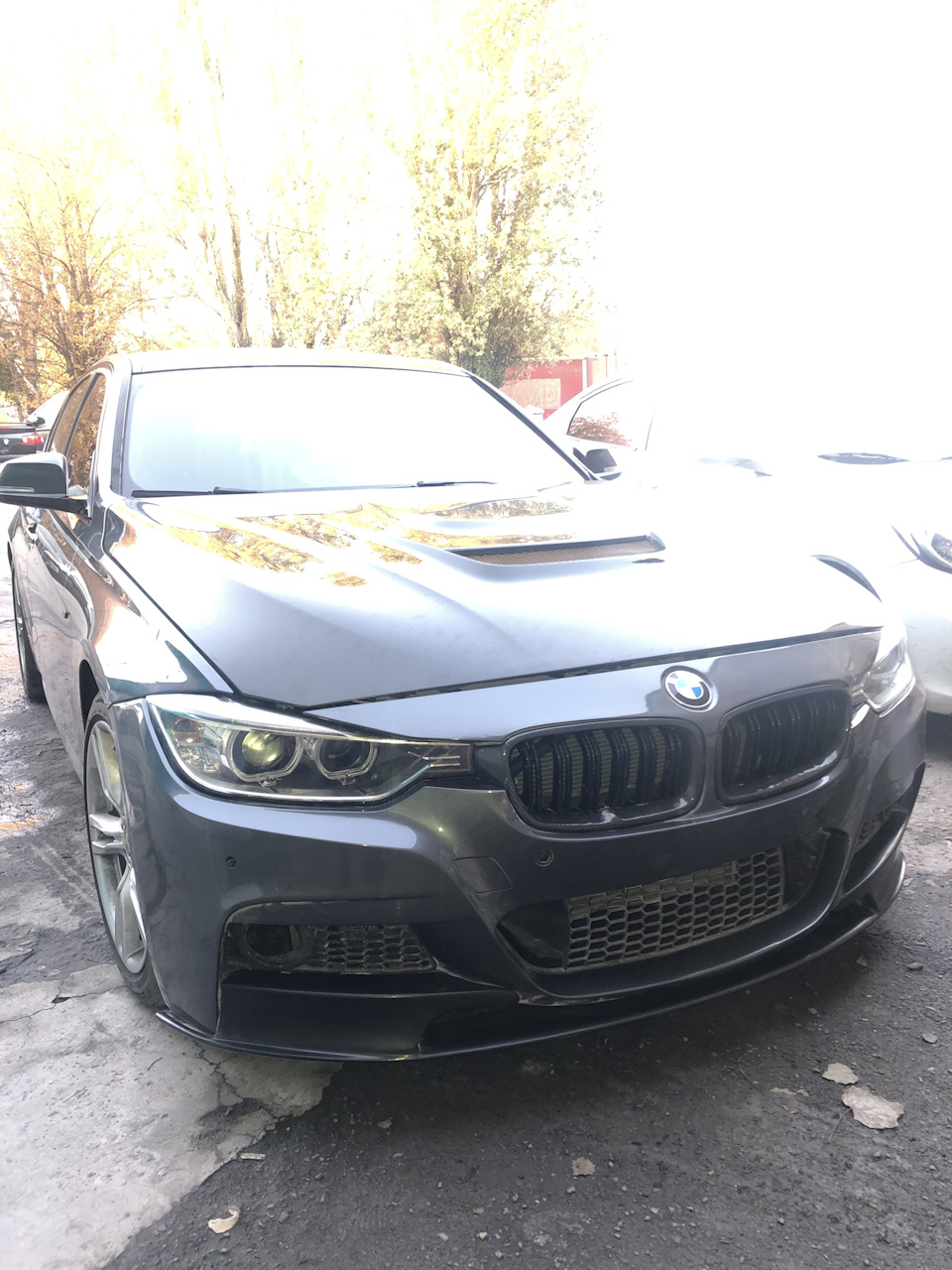 BMW 328 F30 usa 1