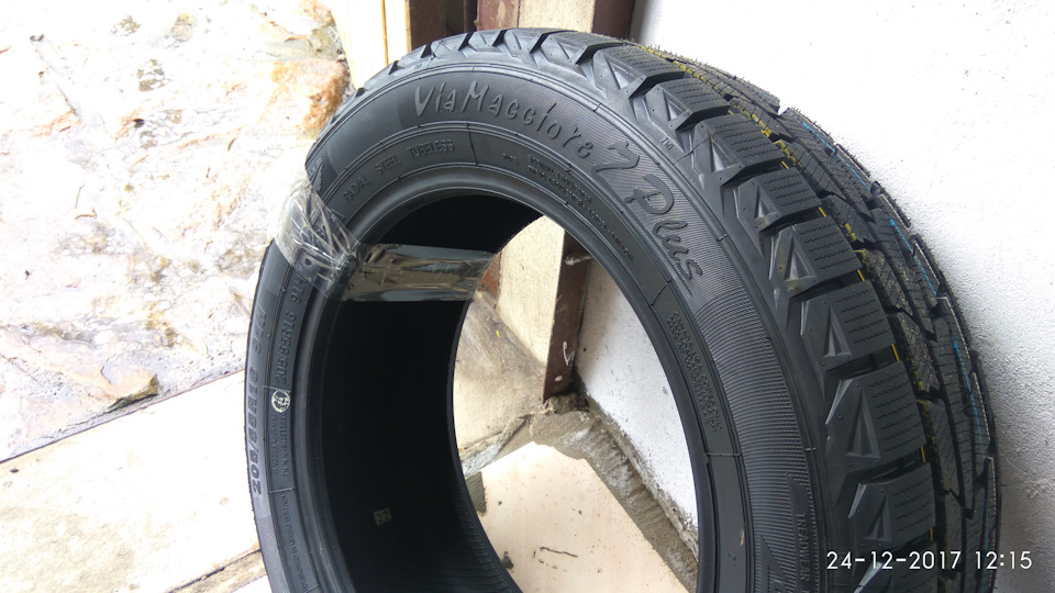 Зимові шини Premiorri ViaMaggiore Z Plus 205/55-R16 3