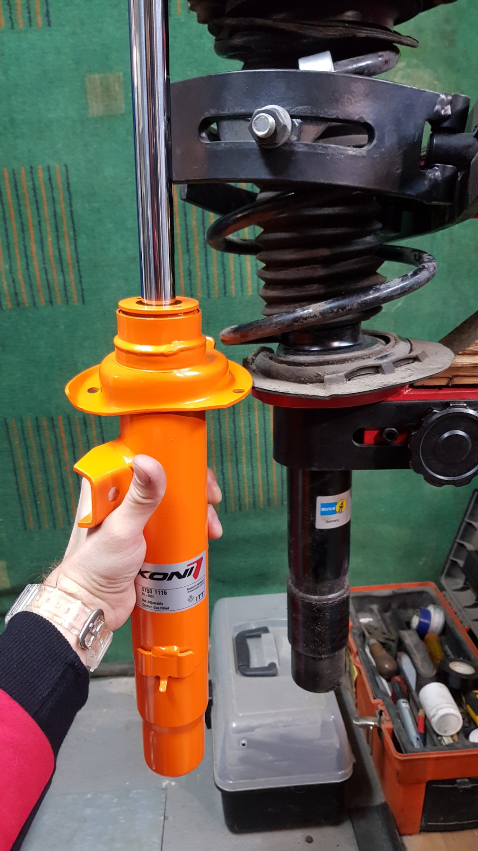 BMW F30 KONI STR.T на заміну Bilstein B4 5