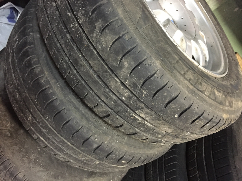 Продам диски з гумою з BMW e39 5x120 r15 2