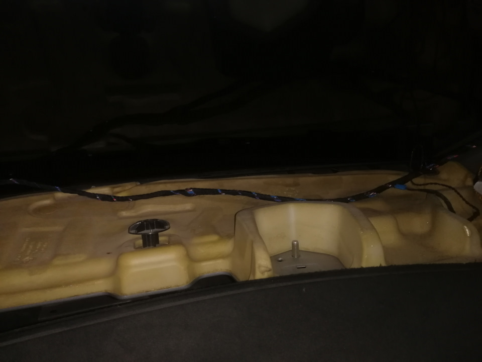 Установка Logic 7 в E90 від E60 (E61) 5