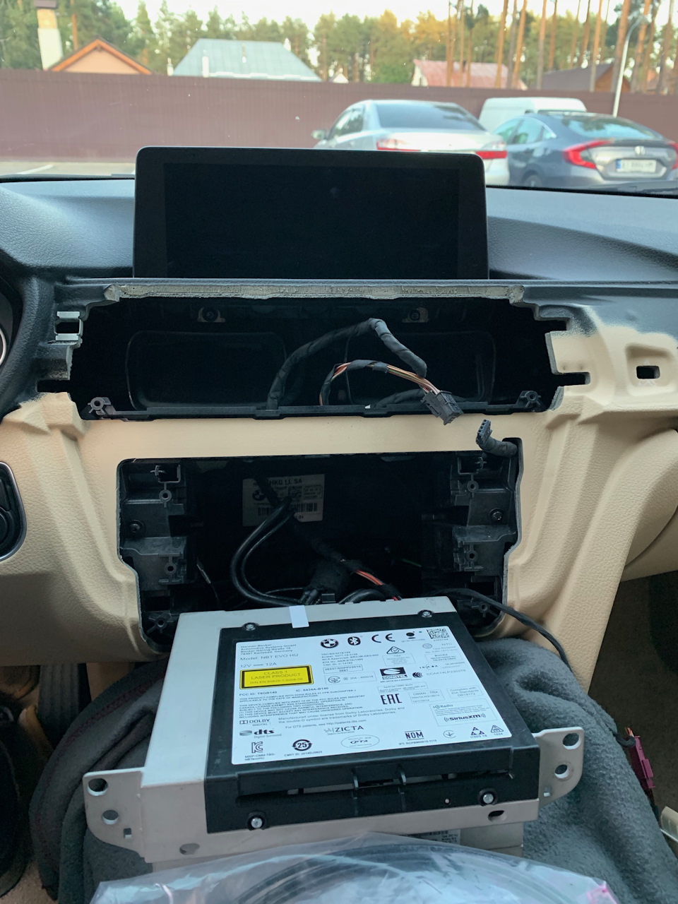 NBT deep dive або коли захотілося Carplay 2