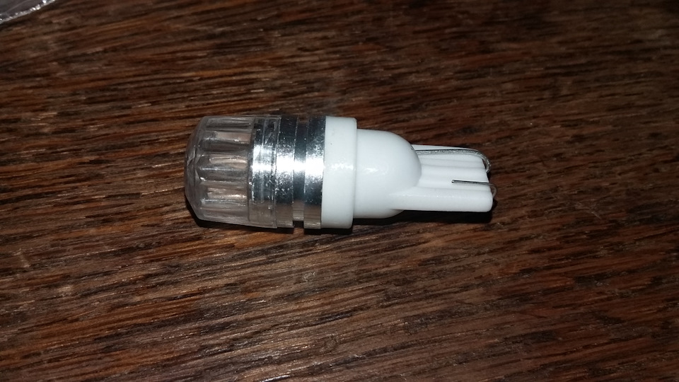 LED підсвічування в ноги - бережемо акумулятор 1
