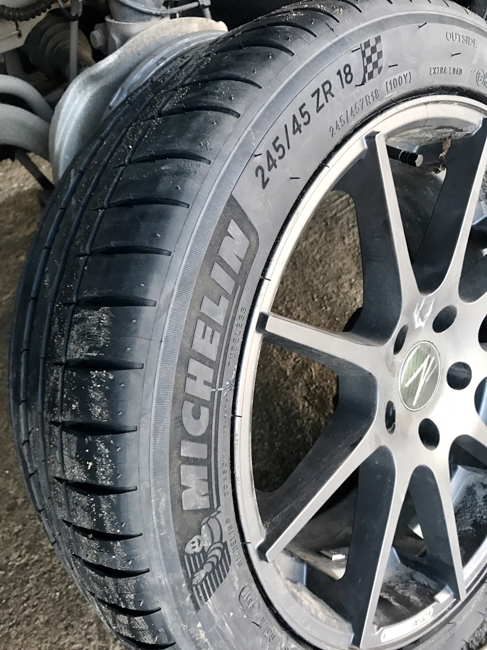 Встановлений Michelin Pilot Sport 4 😈 2