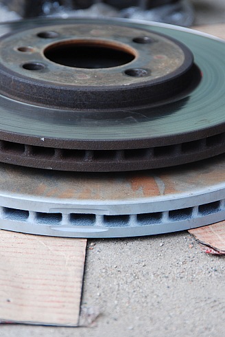 Tormoza brembo 1