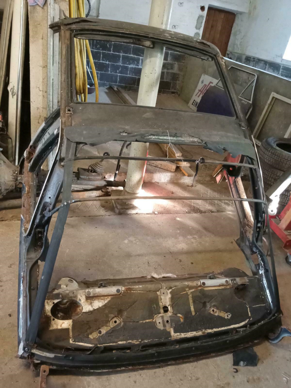 BMW E21 Bauer 3