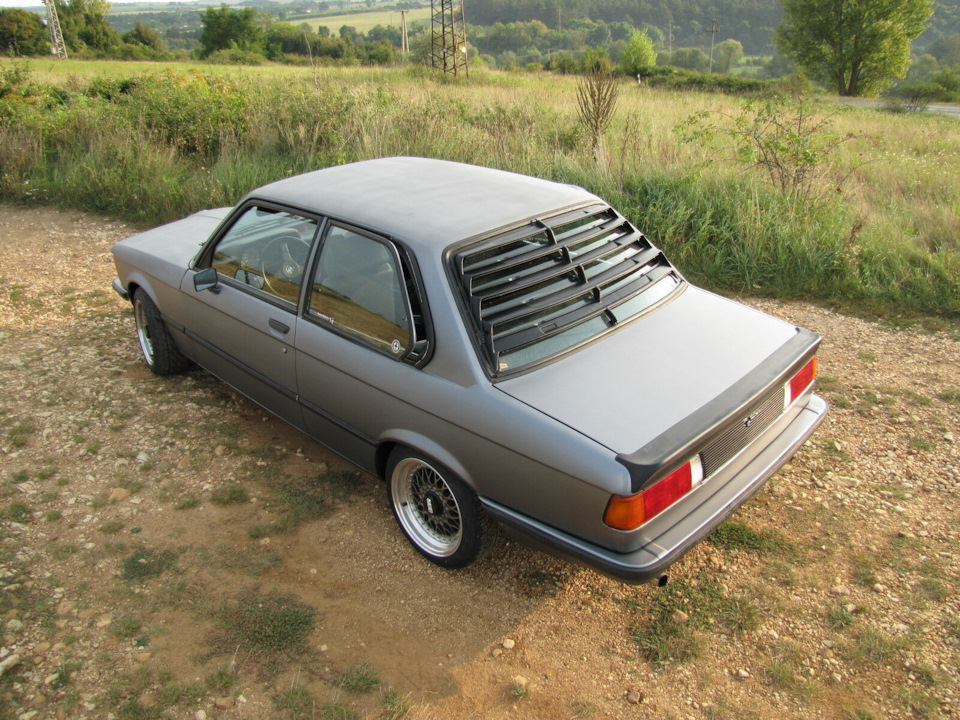 Жалюзі BMW e21 2
