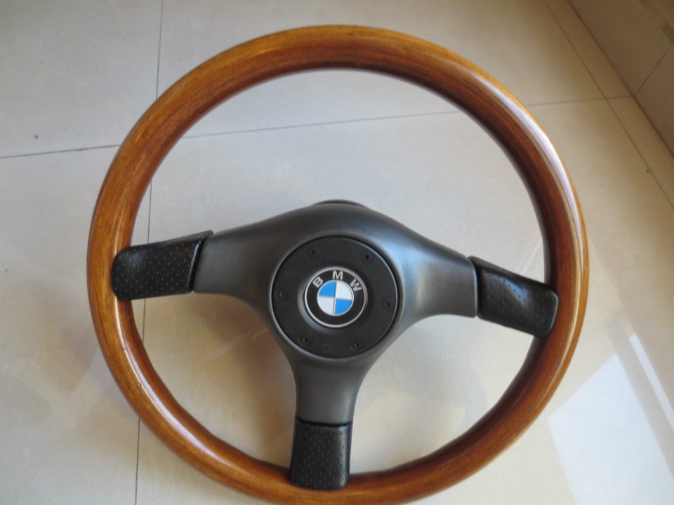 Історія рулів NARDI made in Italy for BMW е30 3