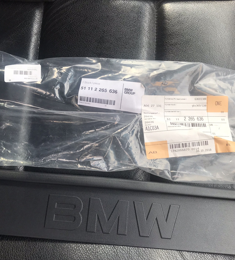 BMW 51 11 2 265 636 Облицювання / датчик коленвала 2