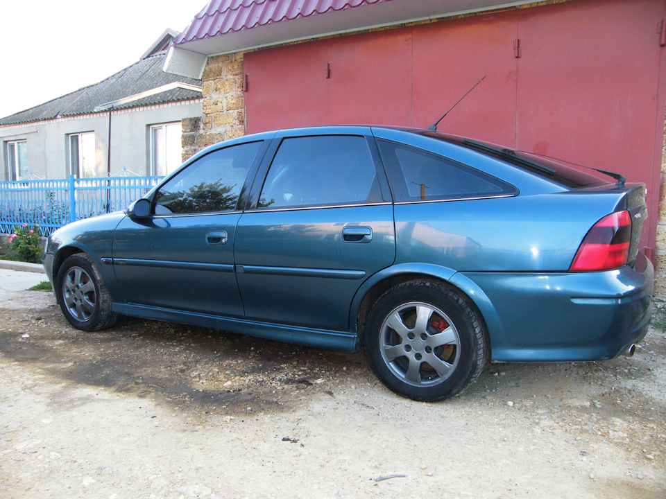 Наш старий автомобіль Opel Vectra B 1