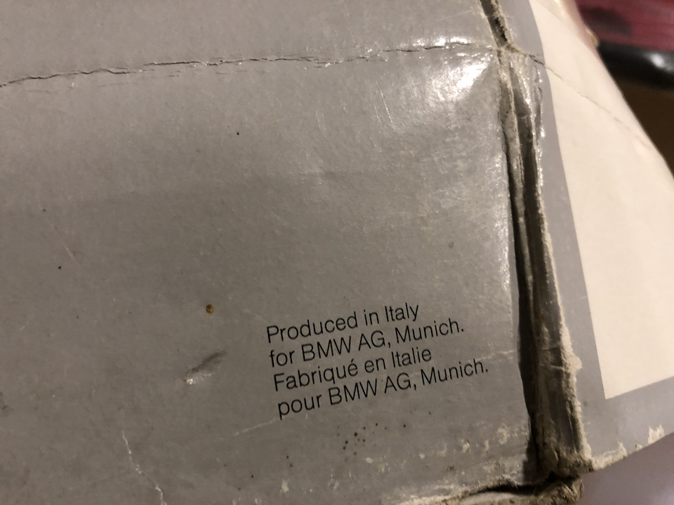 Накладка під номер(бленда) BMW oem/original/new 4