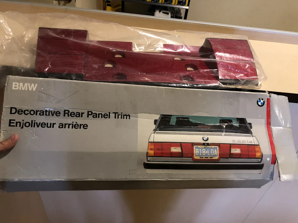 Накладка під номер(бленда) BMW oem/original/new