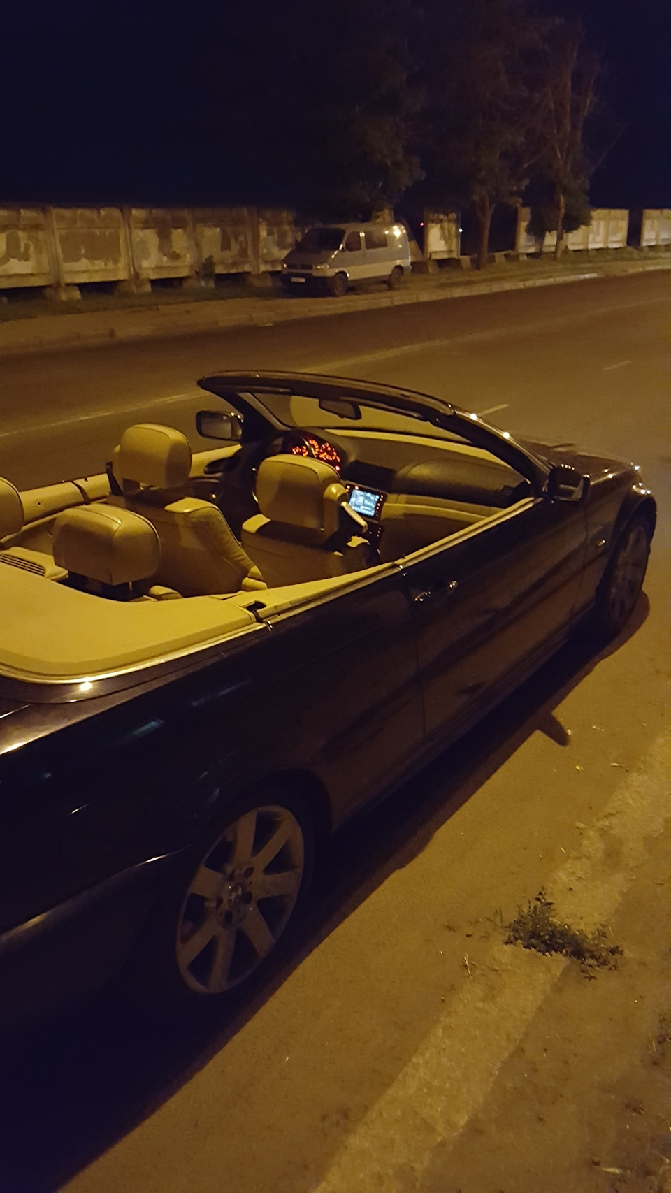 Дали катнути кабріолет Е46 325I. Ваууу 3