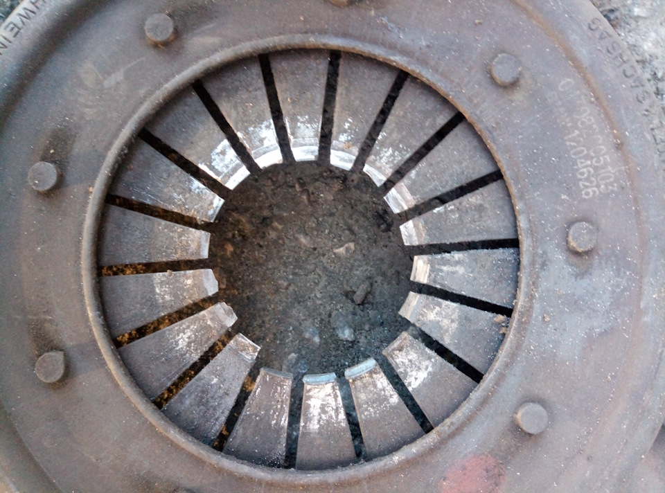 Скінчилося зчеплення - заміна! - Не доходьте до такого рівня ... 3