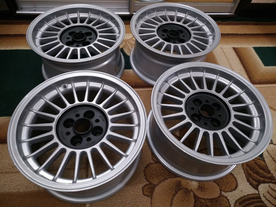 Лапті на новий сезон OZ King r15 2