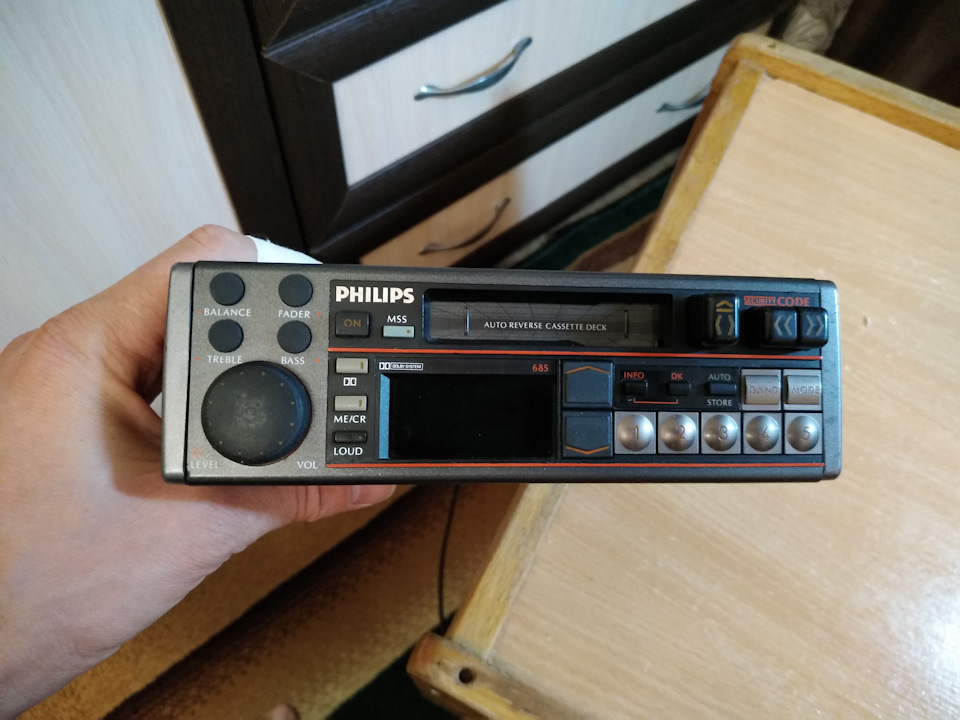 Черговий кошерний Philips 📼 1