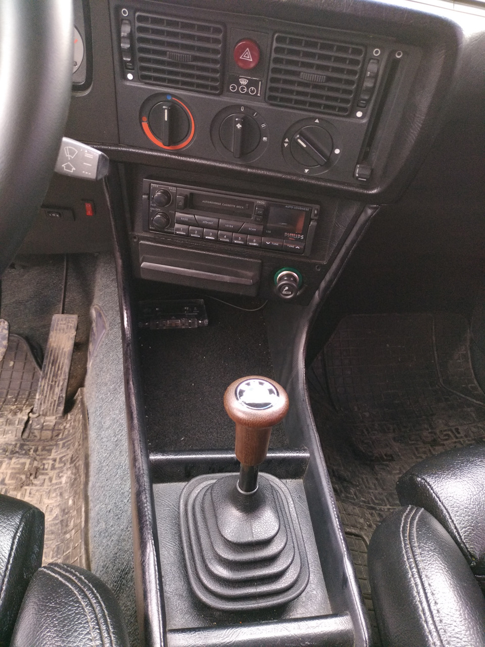 Запилив касетник з aux 1