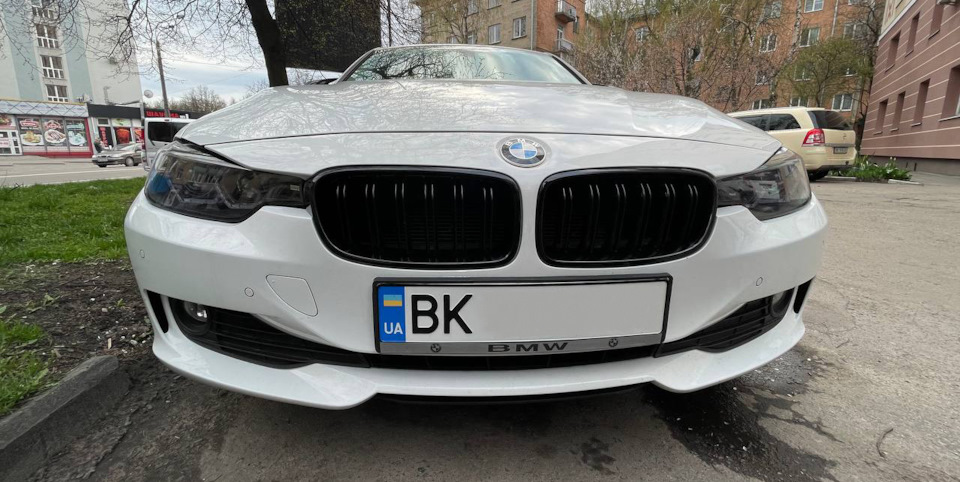 Грати радіатора F30 в стилі M3 3