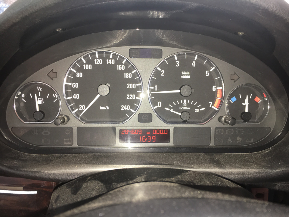 Кільця в приладку е46 2