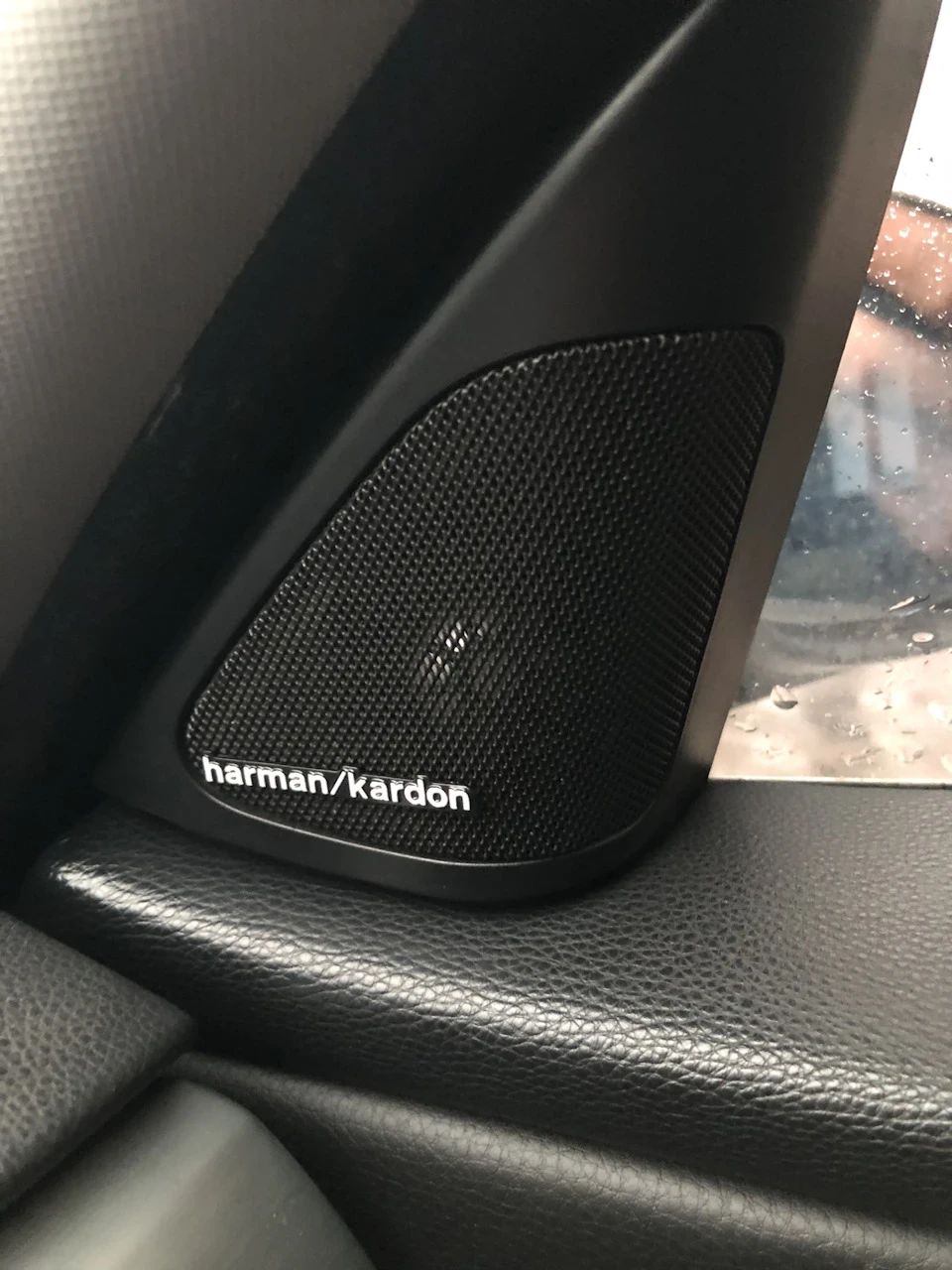 Установка Harman/Kardon surround sound system.s688a (частина 2)