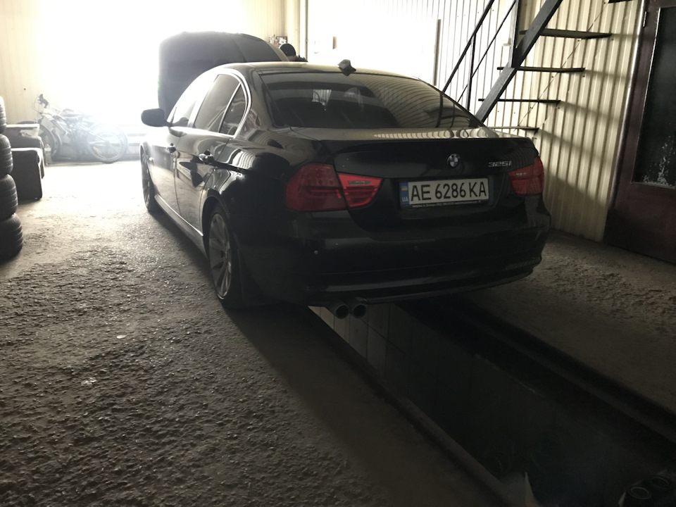 Заміна мастила в коробці 2