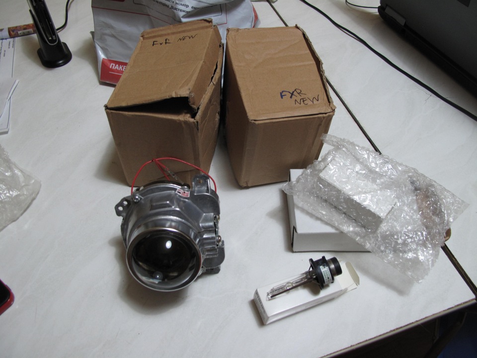 Біксенонові лінзи FXR Projector+ нові стекла фар 3
