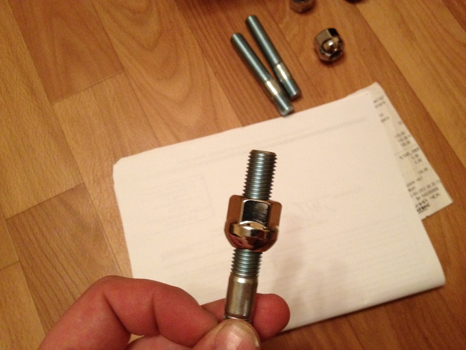 Колісні шпильки TPI і нові передні поворотники) 2