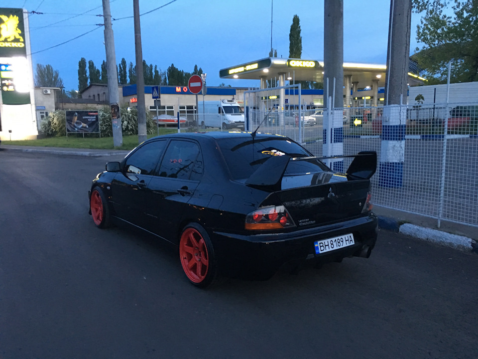 Поповнення в гаражі))) EVO 9 2
