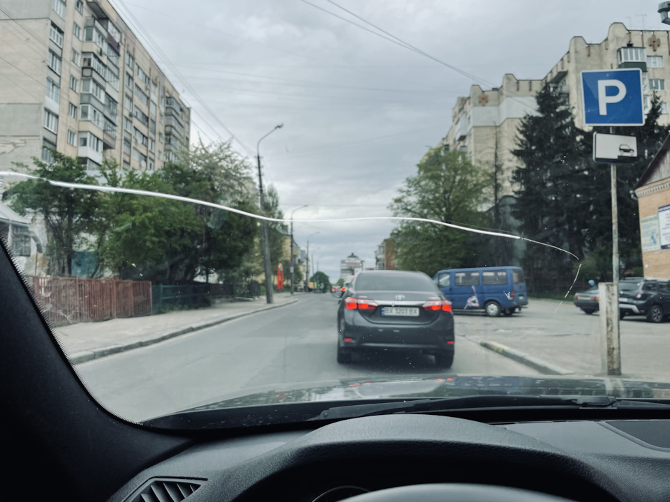 Нове лобове скло Sekurit 1