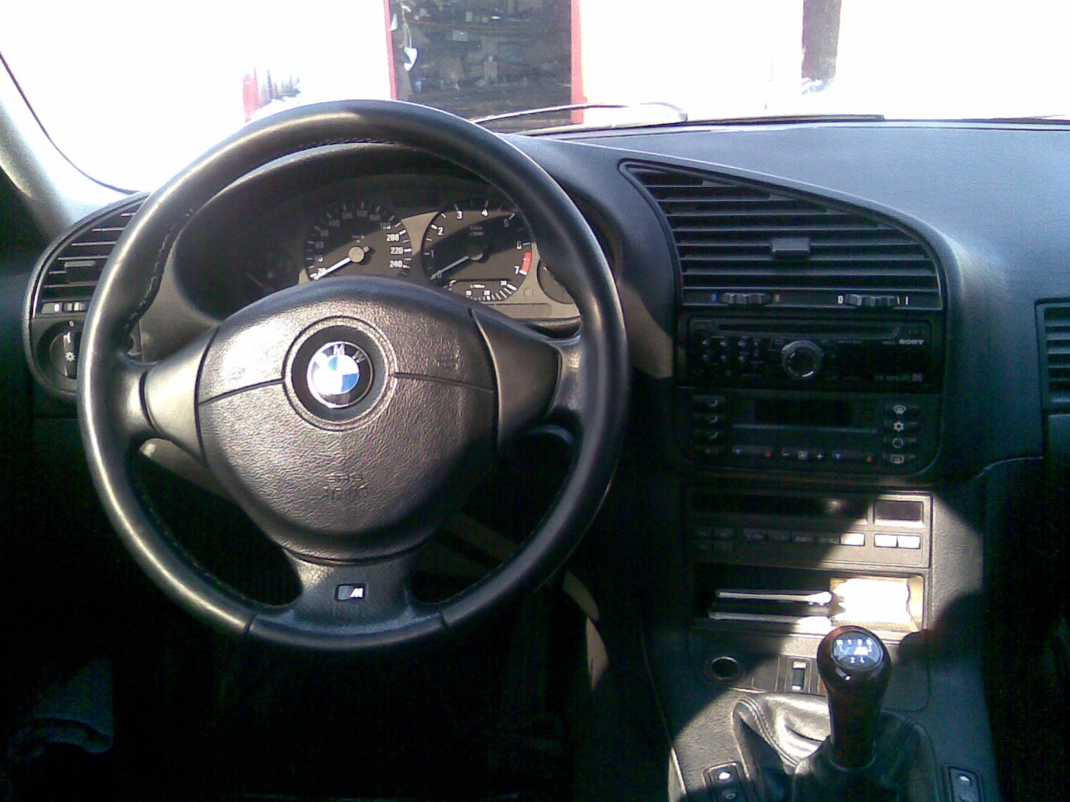 ///M кермо та ручка 1