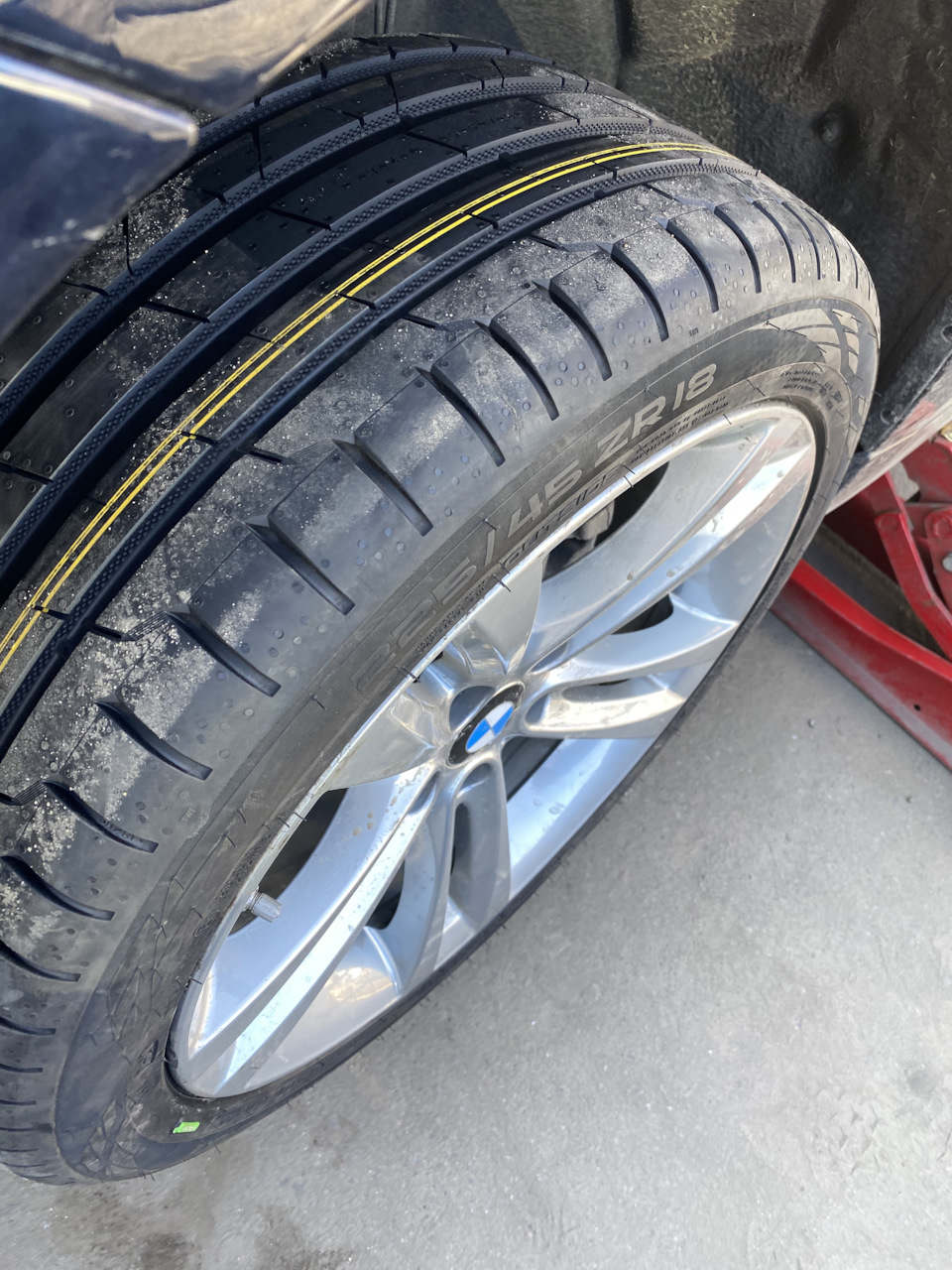 Перевзувся. Nokian Hakka Black 2. 1