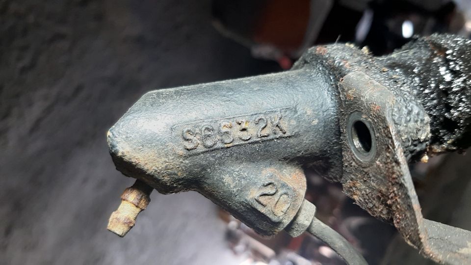 ТО заміна масла, проба COMMA Oil 5w40 Syner-G, дефектування. 5