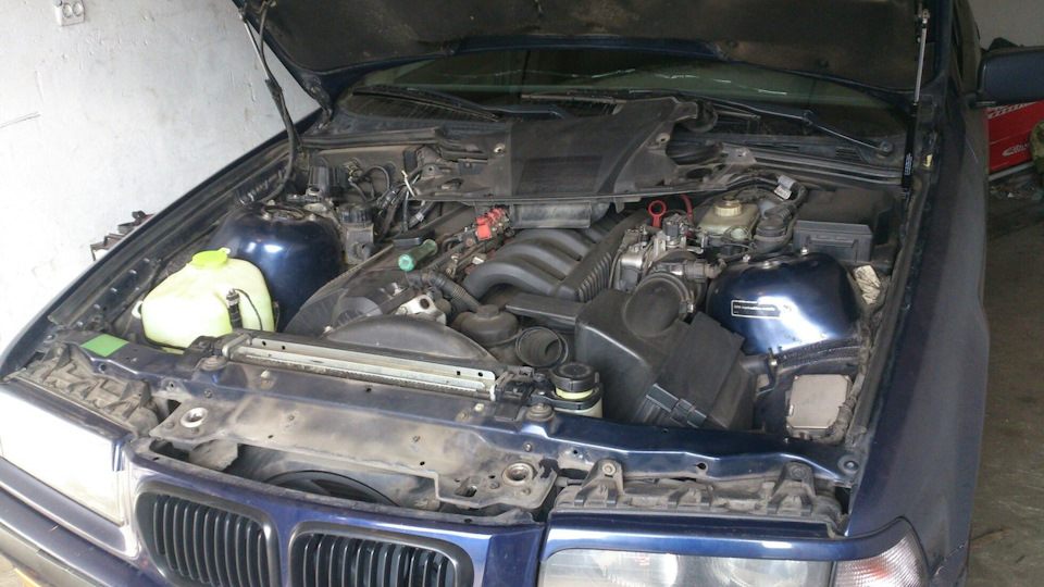 Заміна помпи e36 m52b28 Hepu 4