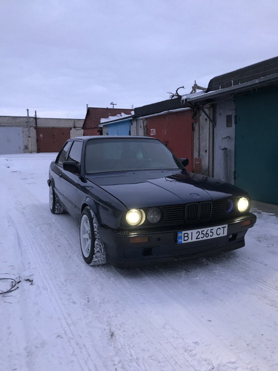 Диски 4/100 Japan Racing R15 8J BMW E30 1