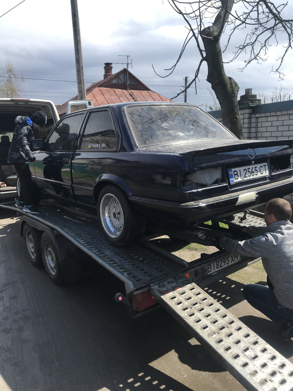 Двигун M54B30 встановлений в Е30 2