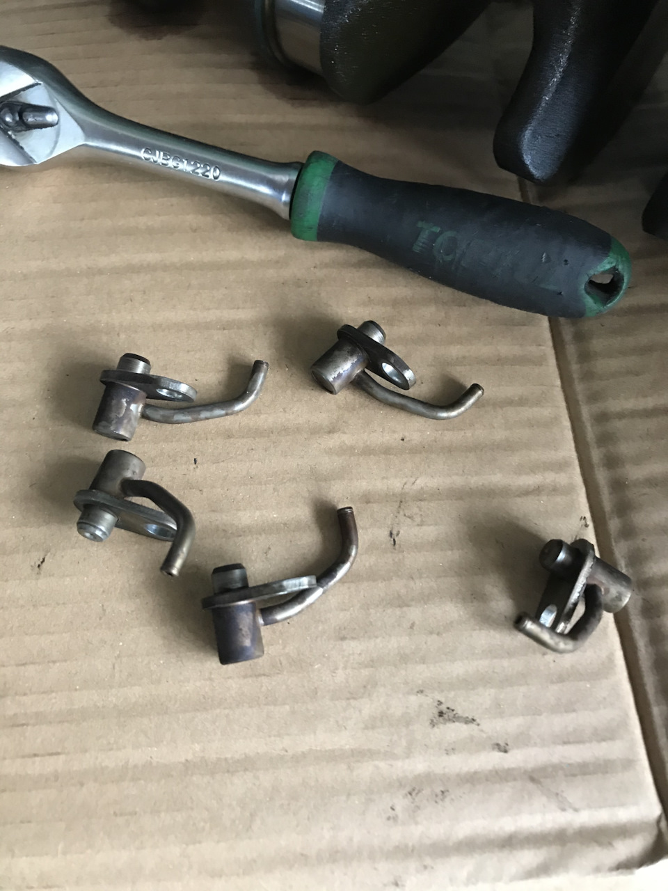 Низ двигуна M54B30 зібраний. 3
