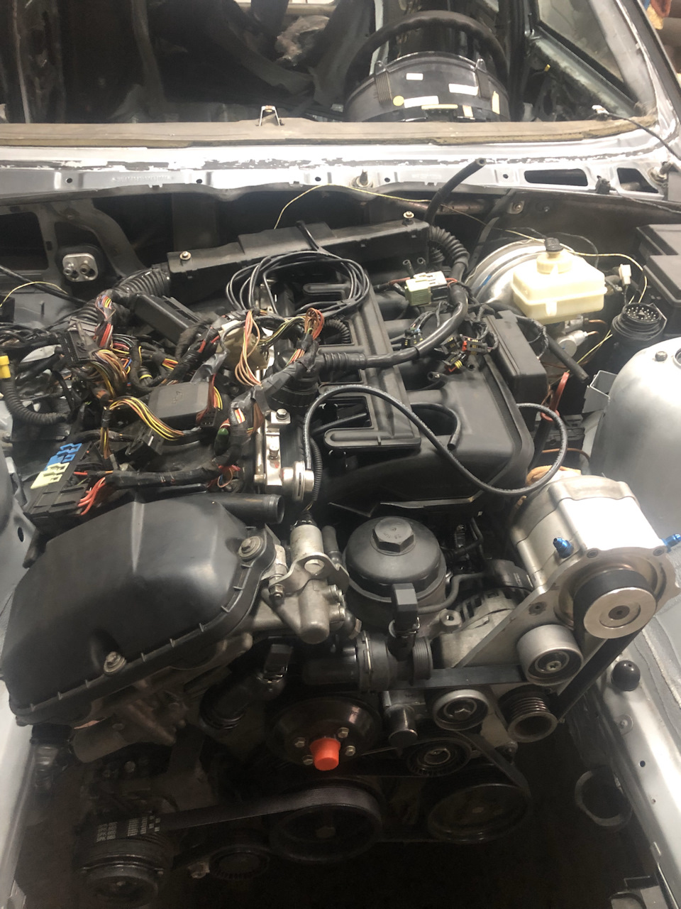 BMW е36 m54b30 + Rotrex supercharger установка в кузов 5